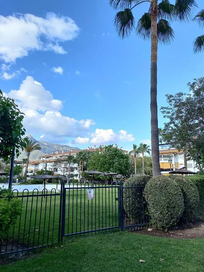 Apartment Apartament In Urb Dama De Noche Puerto Banus Marbella