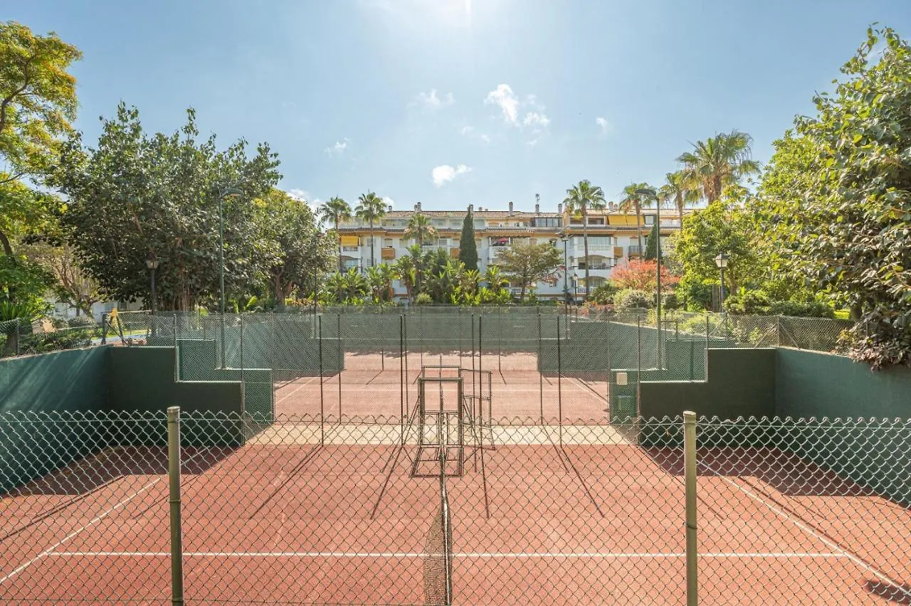 Apartament In Urb Dama De Noche Puerto Banus Apartment Marbella